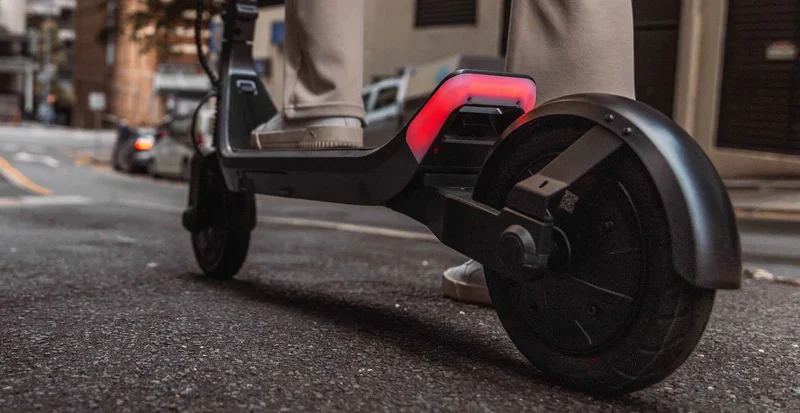 apollo go electric scooter